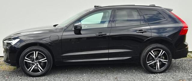 Volvo XC60 2.0 Recharge T6 AWD R-Design Trekhaak - Privacy Glass - Lighting Pack - Park Assist Pack - Climate Pack - Achterbank verwarming - Standkachel met Timer -Harman Kardon Sound - Drive Assist - Memory Stoelen
