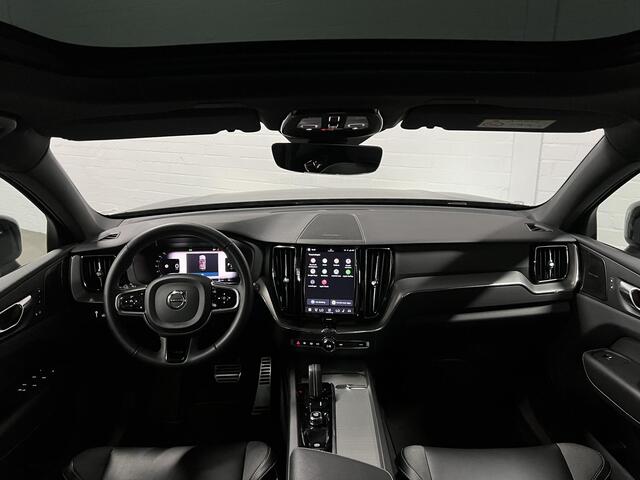 Volvo XC60 T6 AWD Recharge Plus Dark Adaptive cruise | Open dak | Stuur-/Stoelverwarming | Harman & Kardon | Camera | Google | 21" wielen