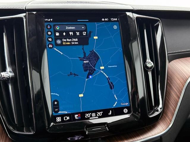 Volvo XC60 2.0 T8 AWD Ultimate Bright | Head-up Display | Leder | Pano |