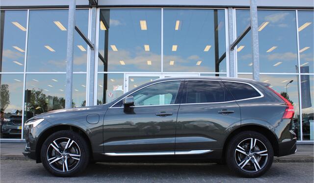 Volvo XC60 T8 390PK Automaat Twin Engine AWD Inscription | Head-up | Pilot Assist | Trekhaak | 360 Camera | H&K Audio | Schuif/kanteldak |