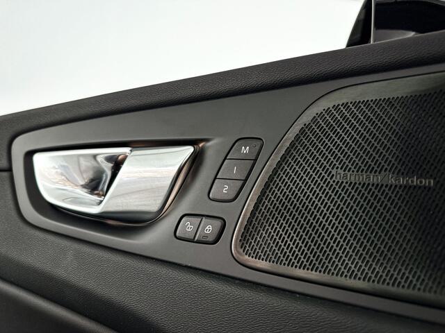 Volvo XC60 T8 Plug-in hybrid AWD Inscription | Panoramadak | 360° camera | Harman Kardon | Stoelverwarming | Trekhaak