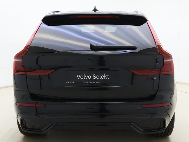 Volvo XC60 T6 Plug-in hybrid AWD Ultra Black Edition | Luchtvering | Head-up | Bowers & Wilkens | Stoel ventilatie + verwarming | Trekhaak |