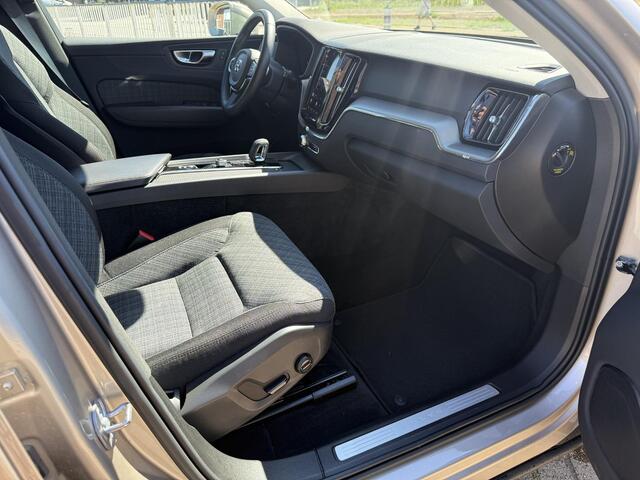 Volvo XC60 2.0 B4 197 pk Mild Hybrid Climate Pack