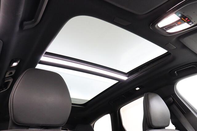 Volvo XC60 T6 RECHARGE AWD ULTRA BLACK EDITION -PANO.DAK|BOWERS&WILKINS|LUCHTVERING|360°CAM|HEAD-UP DISP.|PRIVACY.GLAS|TREKHAAK|21"|SoH:96%