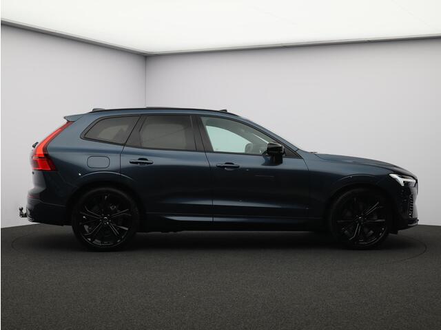 Volvo XC60 T6 AWD Plug-in hybrid Ultra Black Edition / Trekhaak / Luchtvering / Privacy glass / Harman Kardon / 360 camera / Stoel+stuur+achterbankverwarming