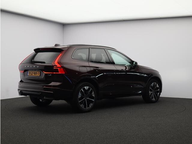 Volvo XC60 2.0 T6 Plug-in hybrid AWD Ultra Dark / Trekhaak / Luchtvering / Panorama dak / 360 camera / Head-up display / Stuur- Stoelverwarming / Memory seats / Lichte hemel / Harman Kardon / 20'' /