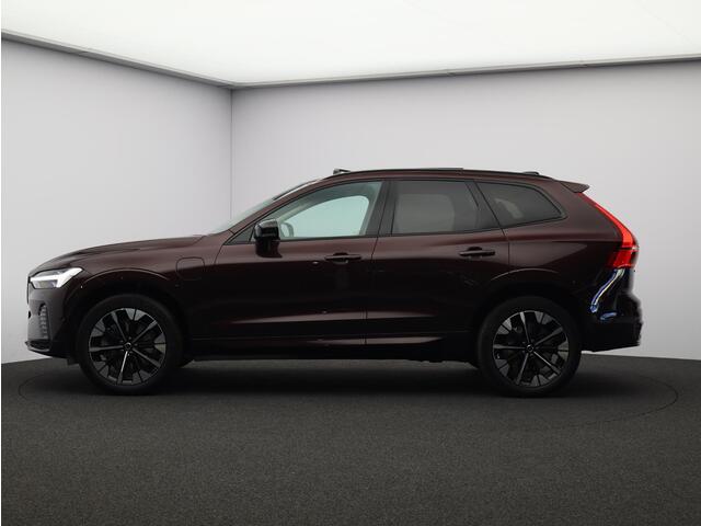 Volvo XC60 2.0 T6 Plug-in hybrid AWD Ultra Dark / Trekhaak / Luchtvering / Panorama dak / 360 camera / Head-up display / Stuur- Stoelverwarming / Memory seats / Lichte hemel / Harman Kardon / 20'' /