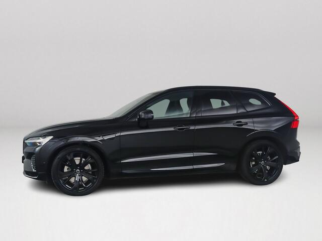 Volvo XC60 T6 Plug-in hybrid AWD Ultra Black Edition | SOH 100% | Panoramadak | 360° camera | Luchtvering | Head-up display | Luchtvering | Stoel- en stuurverwarming | Trekhaak