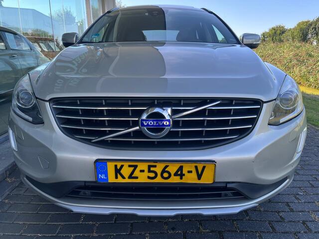 Volvo XC60 2.0 T5 FWD Polar+ Automaat | Rijklaar incl garantie | Panoramadak Camera Standkachel DAB