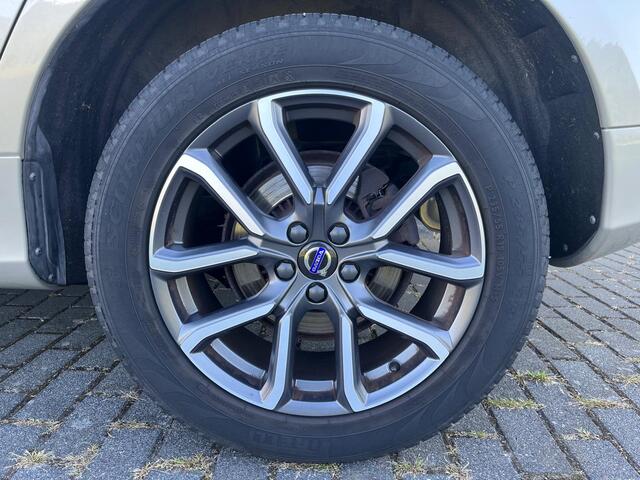 Volvo XC60 2.0 T5 FWD Polar+ Automaat | Rijklaar incl garantie | Panoramadak Camera Standkachel DAB