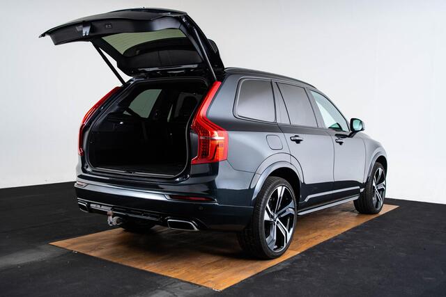 Volvo XC90 2.0 T8 Twin Engine AWD R-Design Trekhaak - Panoromadak - Head Up - IntelliSafe Surround - Keyless Drive - Verwarmbaar stuurwiel - Getinte Ruiten - Stoelverwarming voor - Elektrisch verstelbare passagiersstoel -