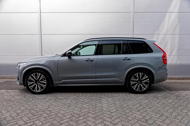 Volvo XC90 2.0 T8 Recharge AWD Plus Dark Luchtvering, Panoramadak, H/K Geluidsinstallatie. Vapour Grey
