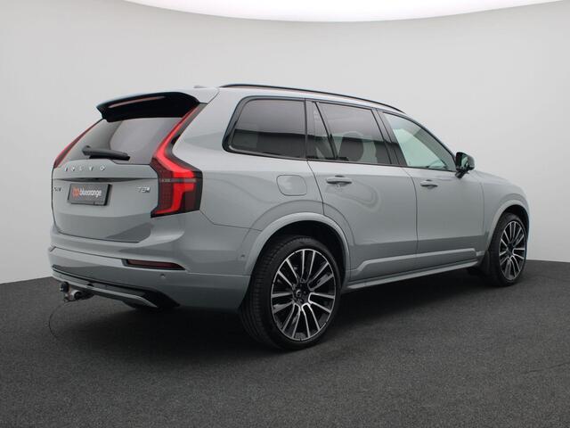 Volvo XC90 2.0 T8 Plug-in hybrid AWD Ultra Dark 455PK AUT. Pano-Schuifdak, Harman-Kardon Audio, Head-Up Display, Stoelverwarming/koeling/massage, Alarm, Adaptieve Cruise, Side Assist, Navi, Four-C Chassis, Trekhaak, 22" LM Velgen