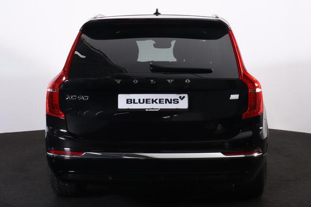 Volvo XC90 T8 Recharge AWD Ultimate Bright - LONG RANGE - Panorama/schuifdak - IntelliSafe Assist & Surround - 360º Camera - Bowers & Wilkins audio - Adaptieve LED koplampen - Verwarmde voorstoelen, stuur & achterbank - Parkeersensoren voor & achter - Elektr. bedien