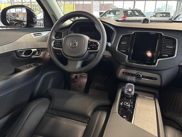 Volvo XC90 2.0 T8 Recharge AWD Ultimate Dark Long range, Luchtvering, Bower&Wilkins audio, Panoramadak, 22 inch wielen, Massagestoelen, Stoelverwarming, Stoelkoeling, Trekhaak semi elektrisch inklapbaar, Full options