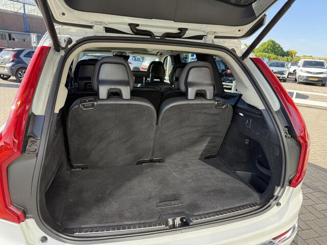 Volvo XC90 2.0 T8 Recharge AWD Business Pro 7P, 2400kg trekgewicht, Leder, Panoramadak