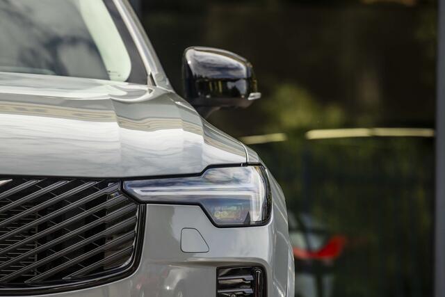 Volvo XC90 2.0 T8 Plug-in hybrid AWD Ultra Dark