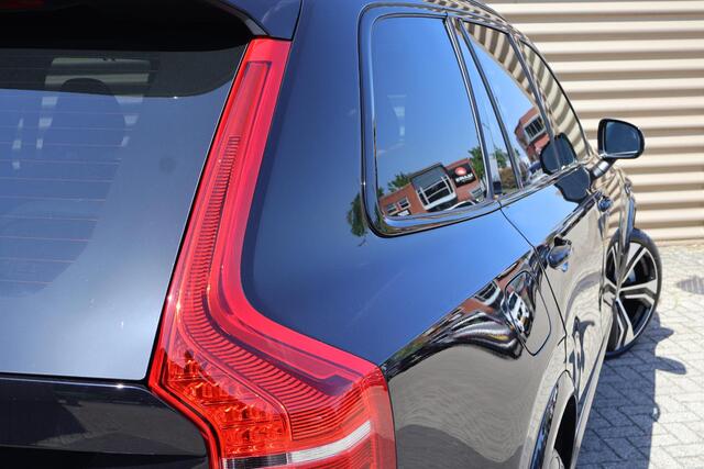 Volvo XC90 2.0 T8 Recharge AWD Ultimate Dark Volvo XC90 2.0 T8 Recharge AWD Ultimate Bright