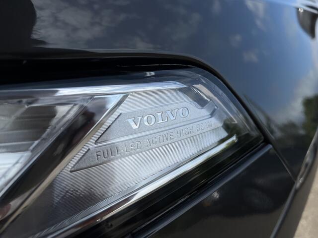 Volvo XC90 2.0 T8 Recharge AWD Ultimate Dark | Luchtvering | Bowers & Wilkins Audio | Trekhaak | Carplay | 360'' Camera