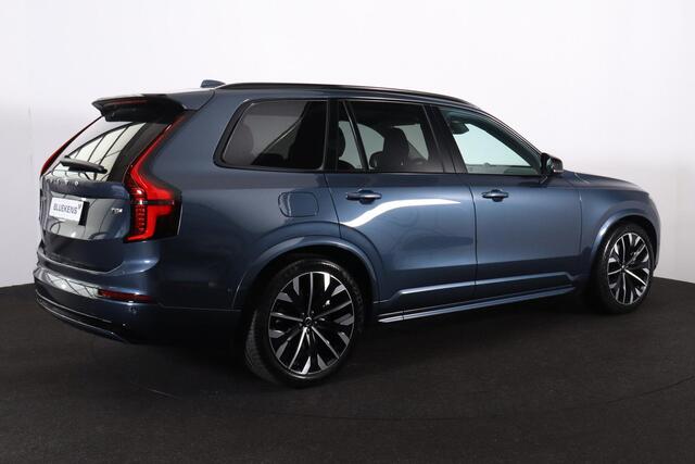 Volvo XC90 T8 Recharge AWD Plus Dark - LONG RANGE - Luchtvering - IntelliSafe Assist & Surround - 360º Camera - Bowers & Wilkins audio - Verwarmde voorstoelen, stuur & achterbank - Parkeersensoren voor & achter - Elektr. bedienb. voorstoelen met geheugen - Head up d