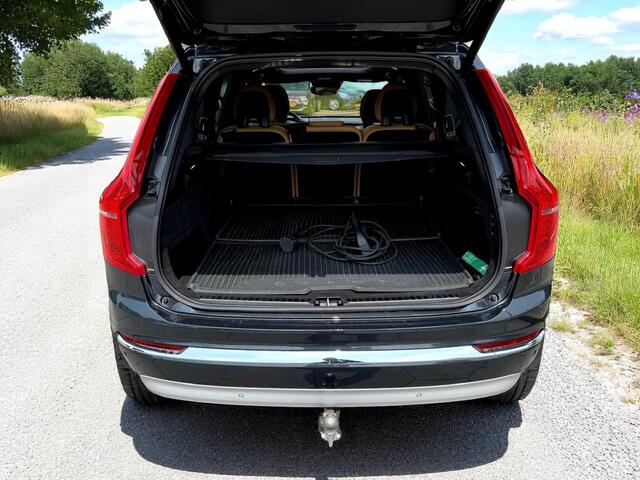 Volvo XC90 2.0 T8 Long Range AWD 335kW/455pk Aut8 Recharge Inscription 7P LUCHTVERING + PANORAMADAK + HARMAN/KARDON + STOELVERWARMING-&VENTILATIE + PILOT ASSIST + ADAPT.CRUISE + 360 CAMERA + LANE ASSIST + NAVI + BLIS + EL.TREKHAAK + PARKSENSOREN + 21" LM-VELGEN!!