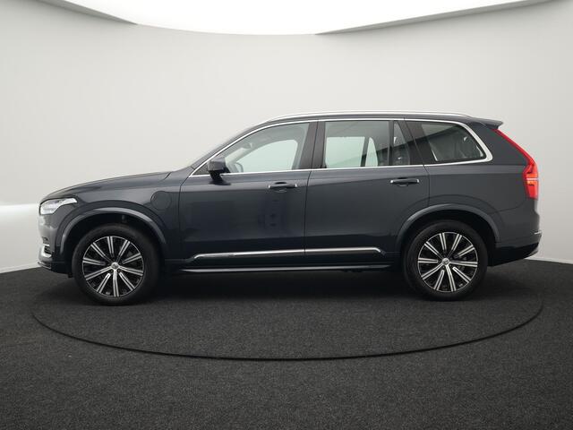 Volvo XC90 T8 Recharge AWD Inscription Plug In Hybrid 394pk 7 Persoons Dealer O.H. INCL BTW PHEV | Lederen Sportstoelen Memory | Pilot Assist | Trekhaak af Fabriek | Adaptive Cruise | Navigatie | Camera | Apple Carplay | L.M. 20" | DAB |