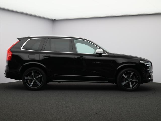 Volvo XC90 T8 AWD Twin Engine R-Design / Trekhaak / B&W Audio / Luchtvering / Head up displ. / Panoramadak / Elektrische Stoelen /