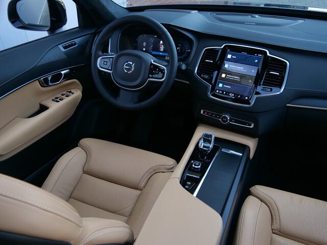 Volvo XC90 2.0 T8 455pk Recharge AWD Ultimate Bright Trekhaak / Harman Kardon / Schuifdak / 22 inch / 7P.
