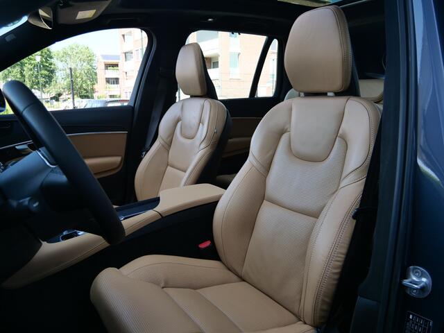 Volvo XC90 2.0 T8 455pk Recharge AWD Ultimate Bright Trekhaak / Harman Kardon / Schuifdak / 22 inch / 7P.