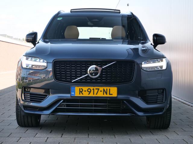Volvo XC90 2.0 T8 455pk Recharge AWD Ultimate Bright Trekhaak / Harman Kardon / Schuifdak / 22 inch / 7P.