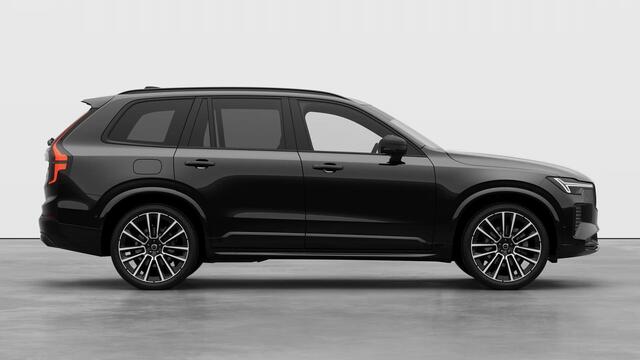 Volvo XC90 T8 Plug-in hybrid AWD Ultra Dark | Bowers & Wilkins | Luchtvering | Massage/ventilatie voorstoelen | Head-up Display | Panoramadak | 22" LM velgen