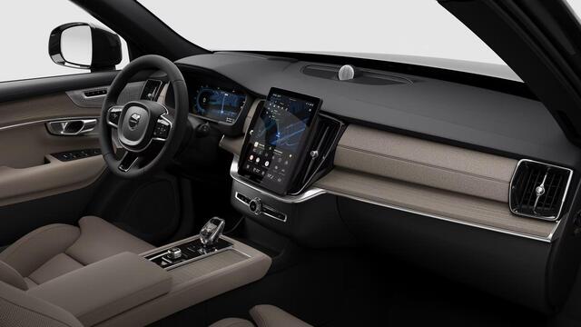 Volvo XC90 T8 Plug-in hybrid AWD Ultra Dark | Bowers & Wilkins | Luchtvering | Massage/ventilatie voorstoelen | Head-up Display | Panoramadak | 22" LM velgen