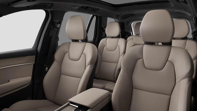Volvo XC90 T8 Plug-in hybrid AWD Ultra Dark | Bowers & Wilkins | Luchtvering | Massage/ventilatie voorstoelen | Head-up Display | Panoramadak | 22" LM velgen