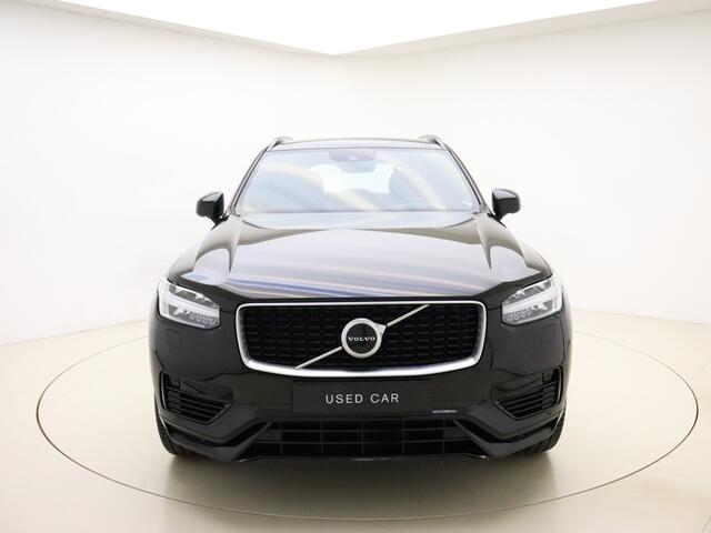 Volvo XC90 T8 390pk AWD R-Design / Head-Up / Trekhaak / Nubuck / 360 Camera / ACC / BLIS / Flippers / Kinderzitje / Harman&Kardon / Elektr. Stoelen / Alarm 3 / Keyless / 20'' / Full-LED /