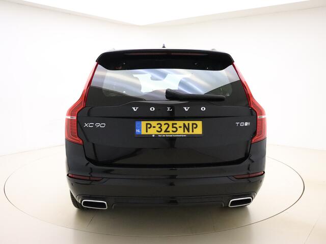 Volvo XC90 T8 390pk AWD R-Design / Head-Up / Trekhaak / Nubuck / 360 Camera / ACC / BLIS / Flippers / Kinderzitje / Harman&Kardon / Elektr. Stoelen / Alarm 3 / Keyless / 20'' / Full-LED /
