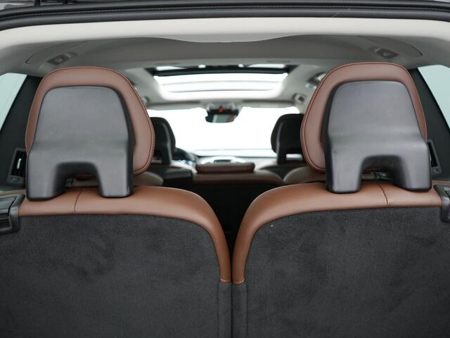 Volvo XC90 T8 Twin Engine AWD Inscription Plug In Hybrid Dealer O.H PHEV | Panodak | Adaptive Cruise | Head Up | Luxe Lederen Sportstoelen Massage & Ventilatie | 21"L.M | Harman Kardon | BLIS | Apple Carplay | Pilot Assist |