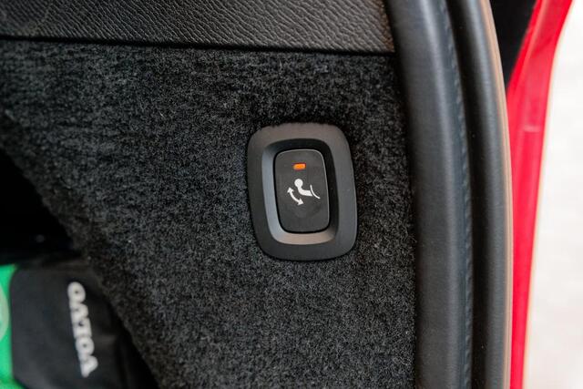 Volvo XC90 2.0 T8 Twin Engine AWD Inscription Intro Edition Stoelventilatie, Leer, Trekhaak