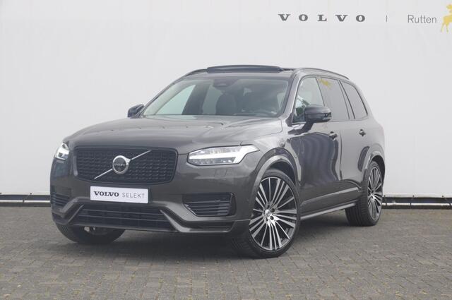 Volvo XC90 T8 455PK Automaat Plug-in hybrid AWD Ultra Dark Luchtvering / Bowers & Wilkins audio / Trekhaak / Massage / Stoelverwarming en ventilatie / Elektrisch bedienbare voorstoelen met geheugen / Trekhaak / Panoramadak / Head-up Display /
