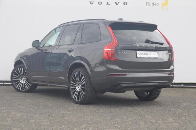 Volvo XC90 T8 455PK Automaat Plug-in hybrid AWD Ultra Dark Luchtvering / Bowers & Wilkins audio / Trekhaak / Massage / Stoelverwarming en ventilatie / Elektrisch bedienbare voorstoelen met geheugen / Trekhaak / Panoramadak / Head-up Display /