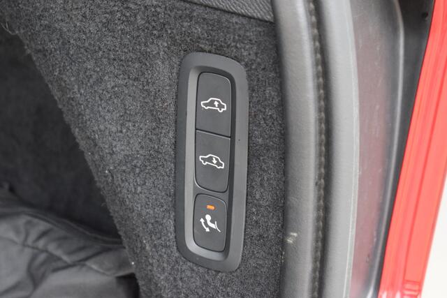 Volvo XC90 2.0 T8 Twin Engine AWD Inscription Panodak | Bowers en Wilkins | Luchtvering | Camera | Trekhaak