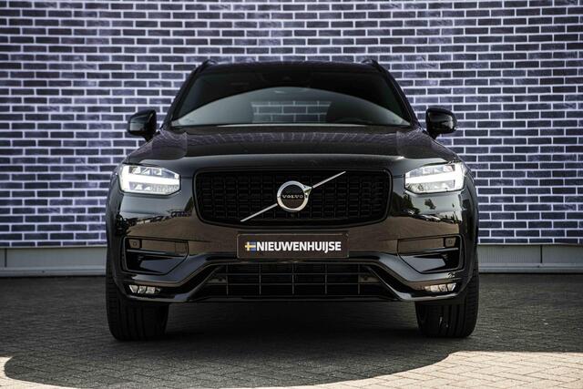 Volvo XC90 B5 AWD R-Design | GRIJS KENTEKEN | Luchtvering | Navi | Trekhaak | Head-up Display | Schuif-/Kanteldak | Elek. Stoelen | DAB+ radio | Adaptive Cruise | Memory | Camera | Lederen Bekleding | Zitverlenging | Getint Glas | Elek. Achterklep