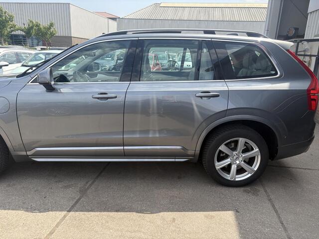 Volvo XC90 2.0 T8 Twin Engine AWD Momentum