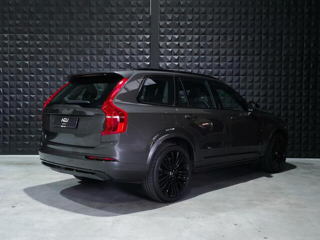 Volvo XC90 2.0 T8 LONG RANGE AWD R-Design | PANO | H&K | 22" | Trekh. | 7p |