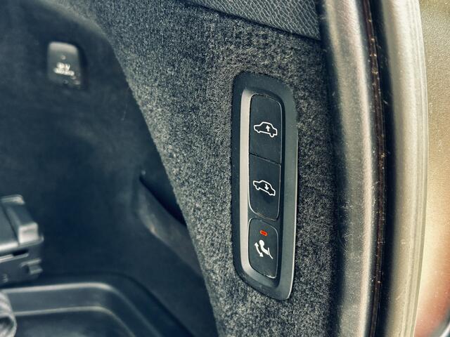 Volvo XC90 2.0 T8 Recharge | AWD | Dark Label | R-Design | Panodak | Luchtvering | Trekhaak | Standkachel | Auto Pilot | VOL | Incl btw