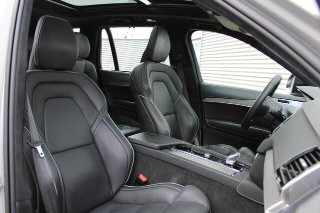 Volvo XC90 T8 Automaat Ultimate Dark, Luchtvering | Semi Electrische Wegklapbare Trekhaak | 360° Parkeercamera | Gelaagde Zijruiten | Grafisch Head-up Display | Bowers & Wilkins Premium Audio | Panorama Dak | Electronic Climate Control | Google infotainment| Parkee