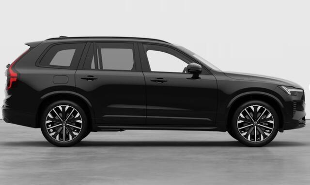 Volvo XC90 2.0 T8 Plug-in hybrid AWD Ultra Dark Luchtvering / Head-up display / Elektrisch bedienbare stoelen met geheugen / Harman kardon audio / Apple carplay / Stoelverwarming / Panoramadak / 21" lichtmetalen velgen /