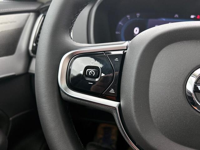 Volvo XC90 2.0 T8 AWD U. Dark