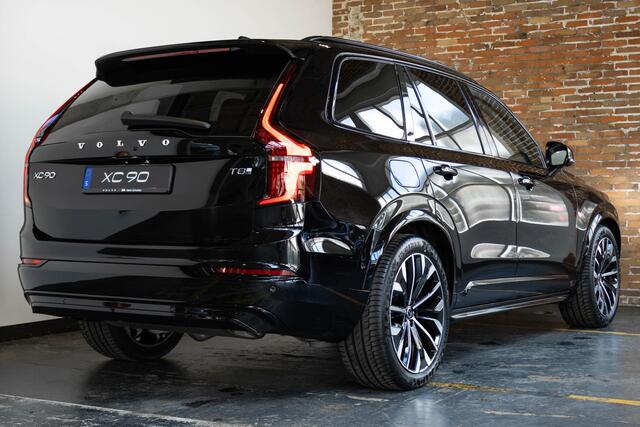 Volvo XC90 T8 Plug-in hybrid AWD Ultra Dark | Demo | 5-Jaar Garantie | Actieve-Luchtvering | Head-Up Display | 360º Camera |