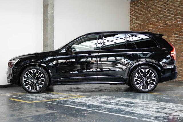 Volvo XC90 T8 Plug-in hybrid AWD Ultra Dark | Demo | 5-Jaar Garantie | Actieve-Luchtvering | Head-Up Display | 360º Camera |