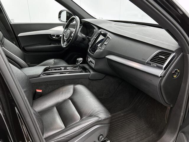 Volvo XC90 2.0 D4 191PK Automaat 7Pers. / Navigatie / Leder / Stoelverwarming / Apple carplay / Lm.velgen / 151Dkm Distributie Vervangen / Apk nieuw